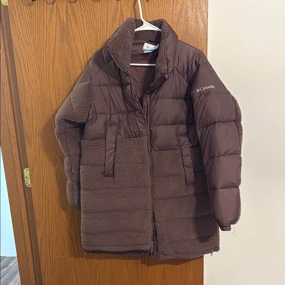 Columbia Brown Puffer Jacket with High Collar